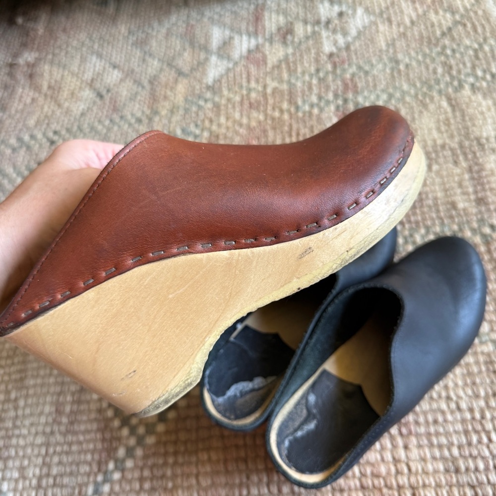 NO.6 New School Clog Wedge Bundle - Picture 5 of 11